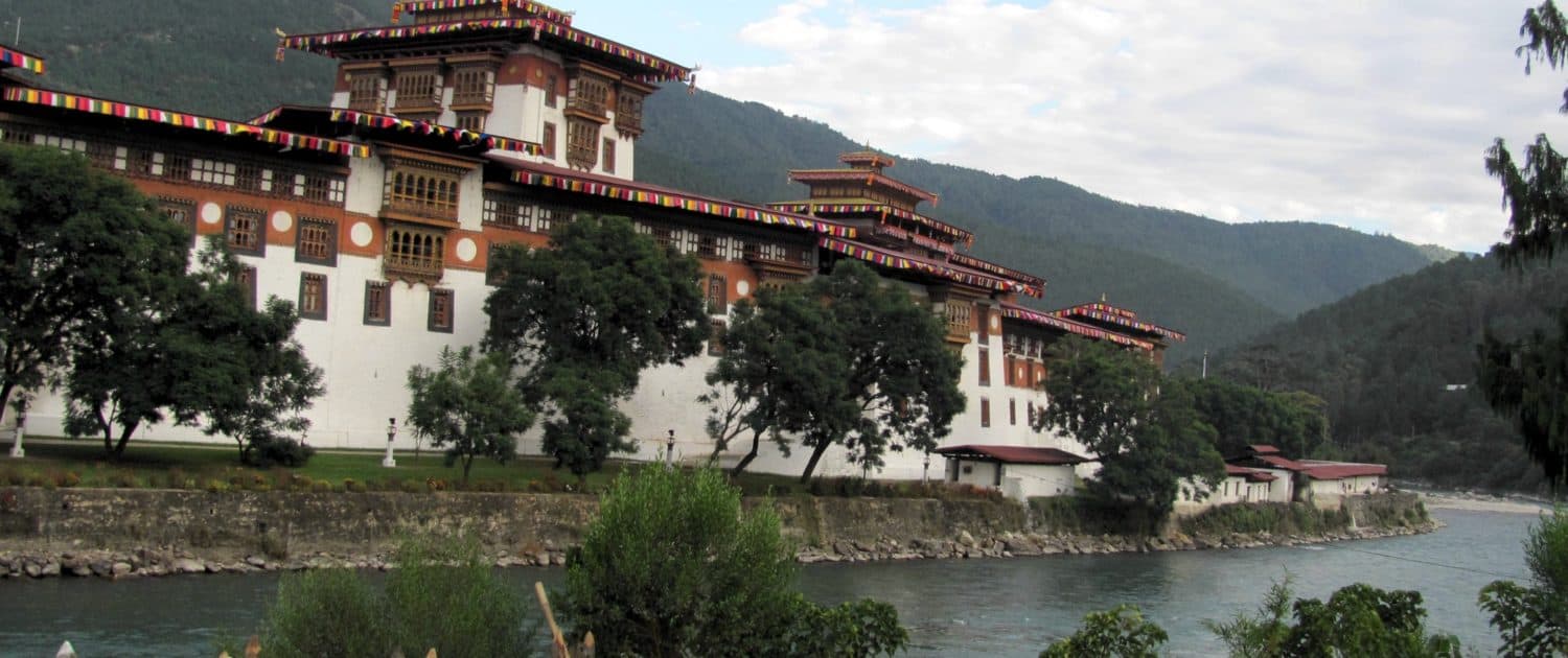 Punakha dzong på rejser til Bhutan