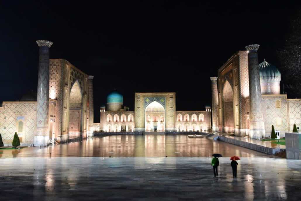 Registan-pladsen på rejser til Usbekistan