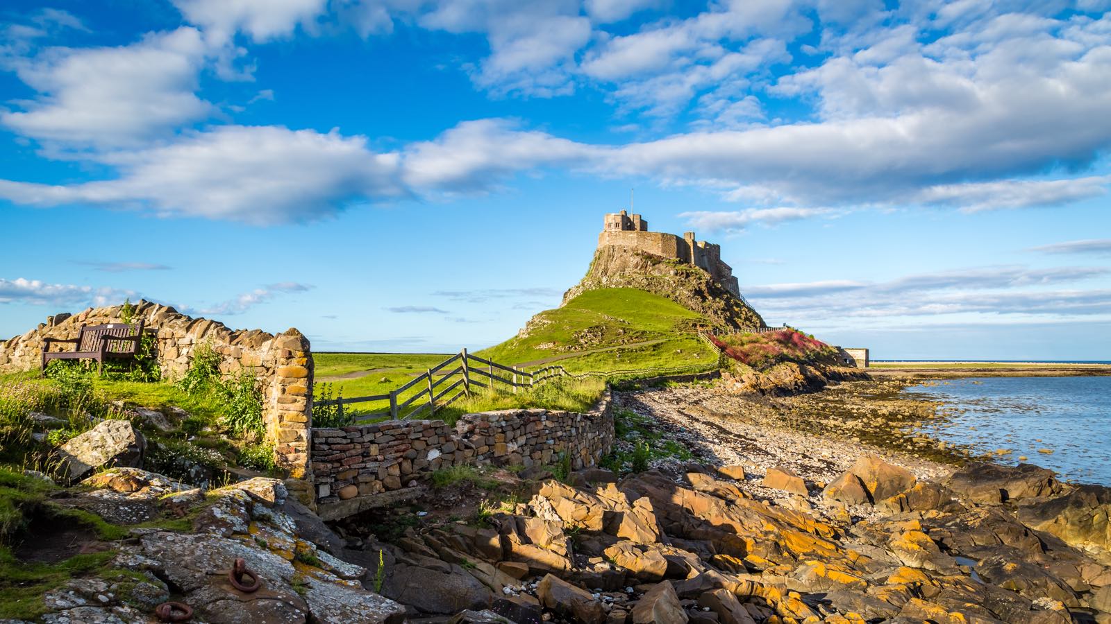 Lindisfarne på rejse til England