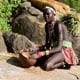 boya-kvinde på rejse til Sydsudan