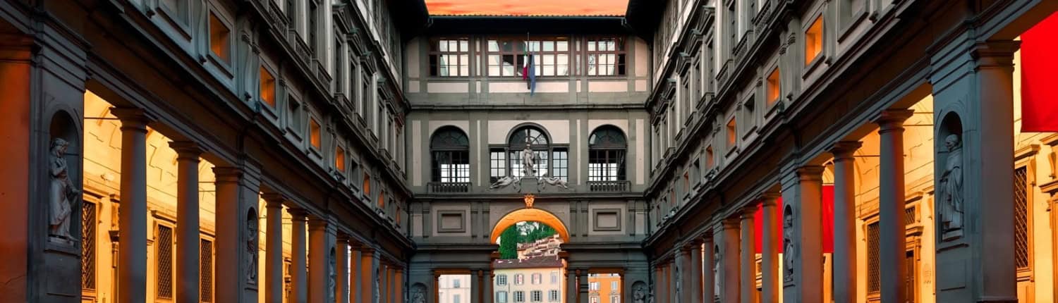 Piazzale degli Uffizi på rejse til Firenze