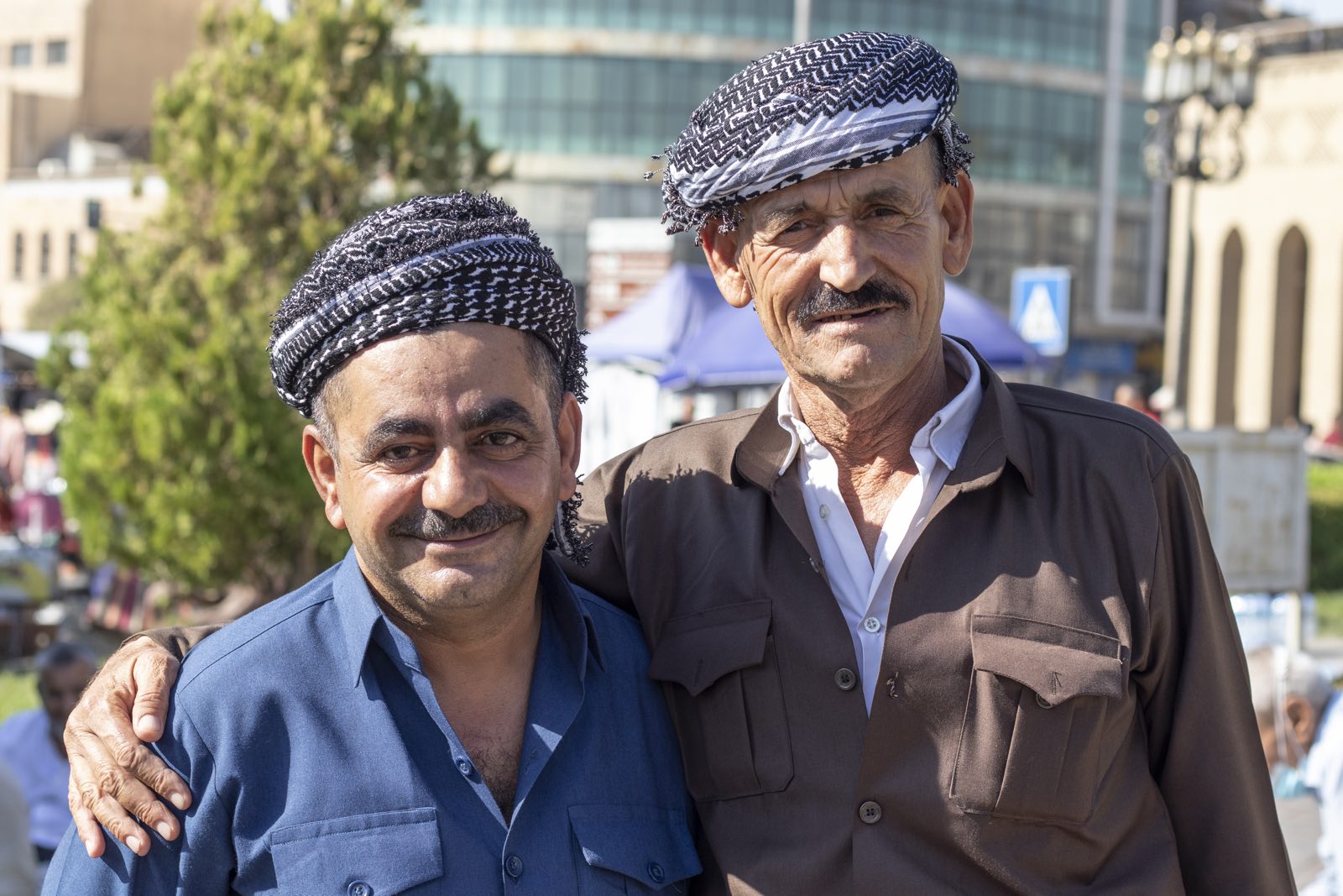 Kurdiske mænd på rejser til Kurdistan